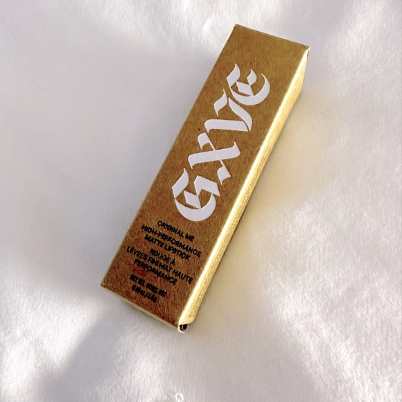 GXVE Original Me Matte Lipstick - Picture 2 of 5